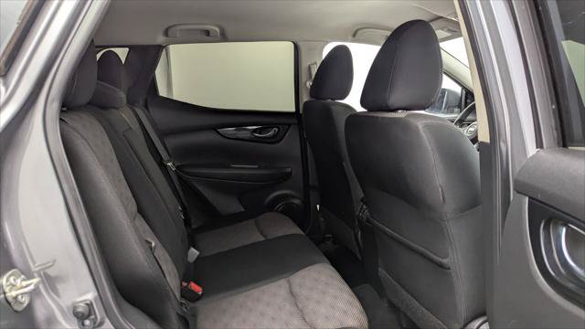 Used 2019 Nissan Rogue Sport SV FWD image 18