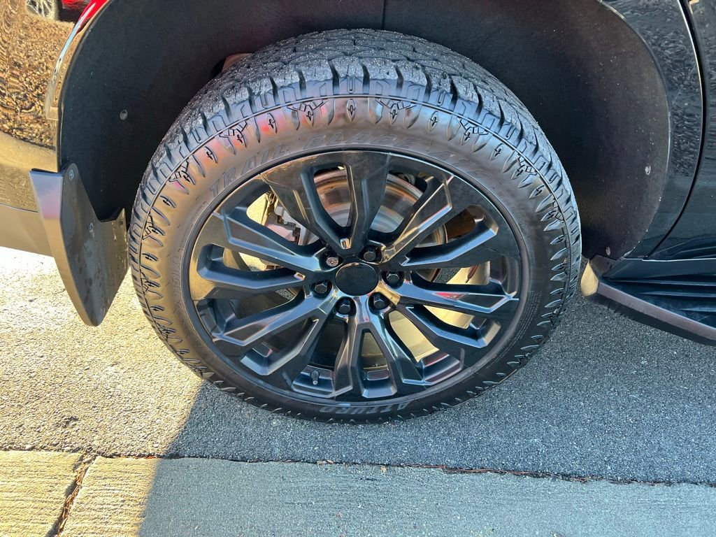 Used 2022 GMC Yukon Denali image 10