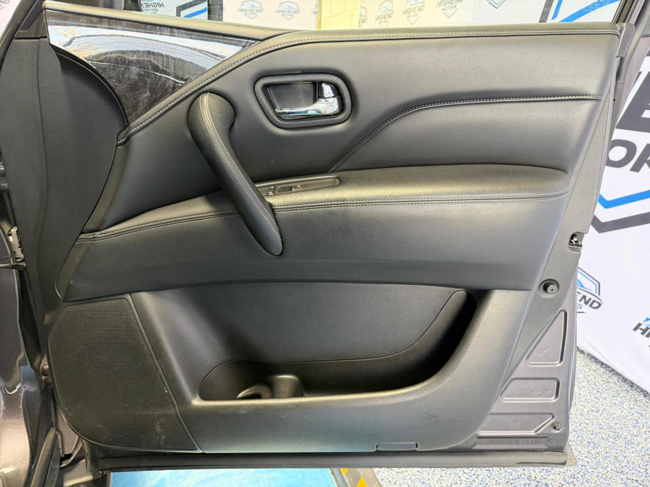 Used 2024 INFINITI QX80 Luxe image 27