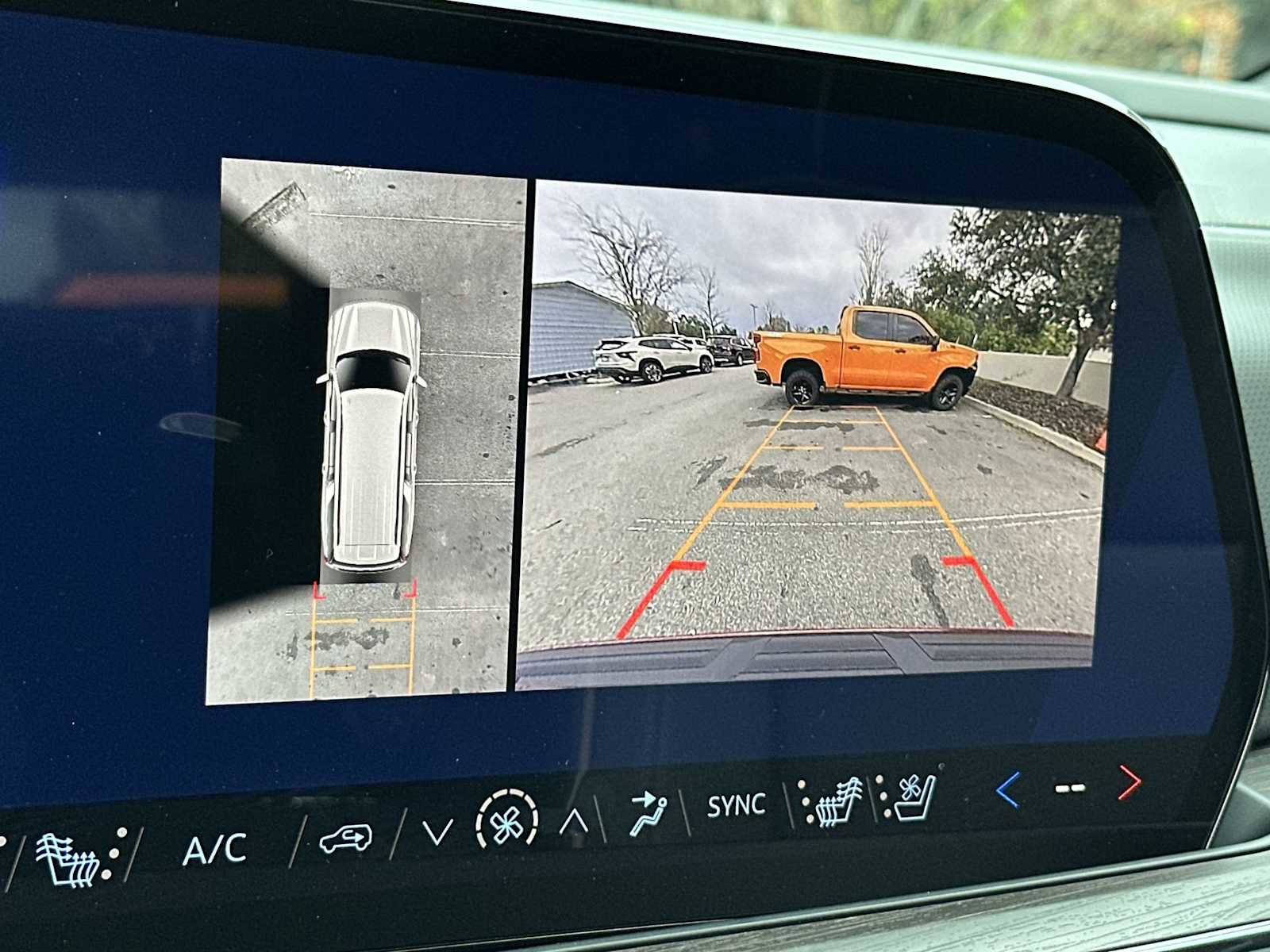 New 2026 Chevrolet Suburban Premier image 22