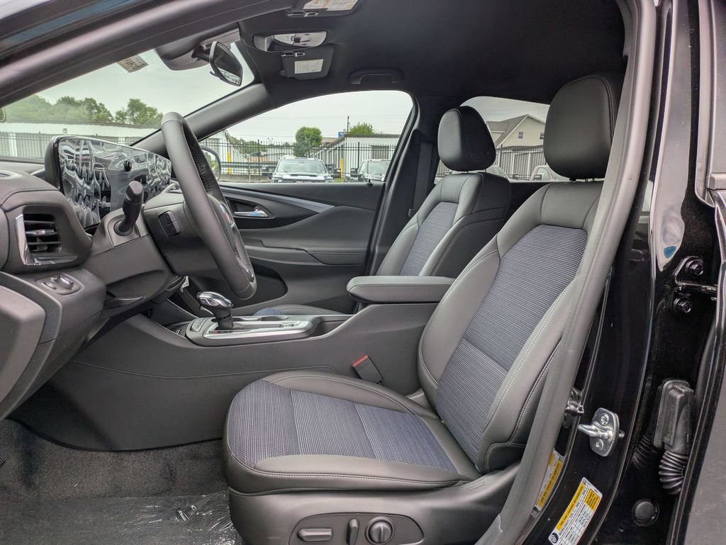 New 2025 Buick Envista Preferred w/ Convenience I Package image 12