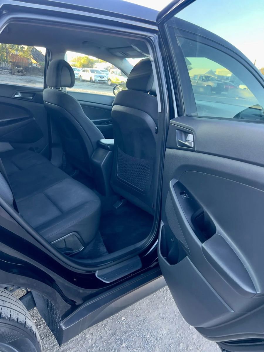 Used 2017 Hyundai Tucson SE image 13