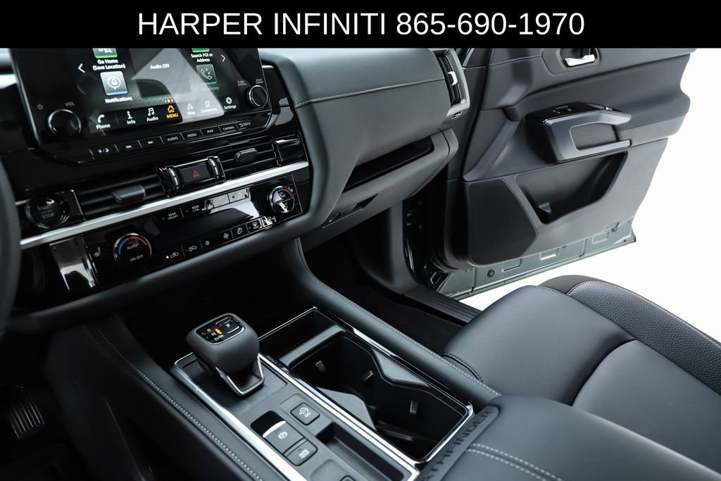 Used 2025 Nissan Pathfinder SL image 62