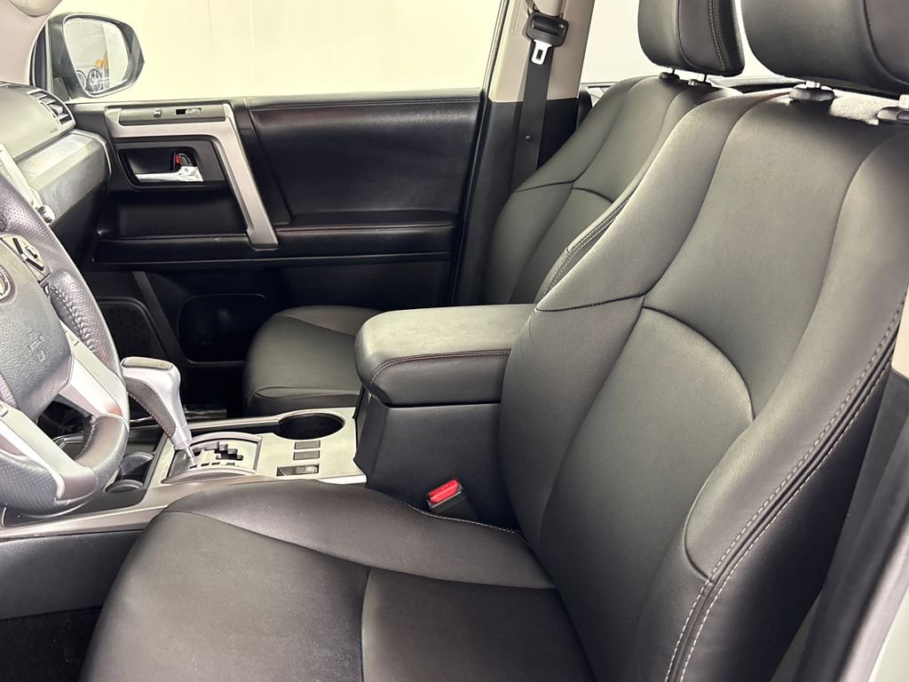 Used 2022 Toyota 4Runner TRD Sport RWD image 8