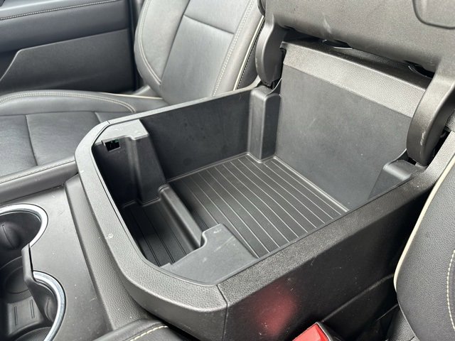 Certified 2023 Chevrolet Suburban Premier image 15