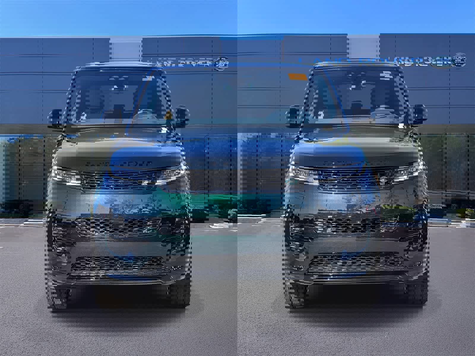 New 2026 Land Rover Range Rover Sport Dynamic SE image 2