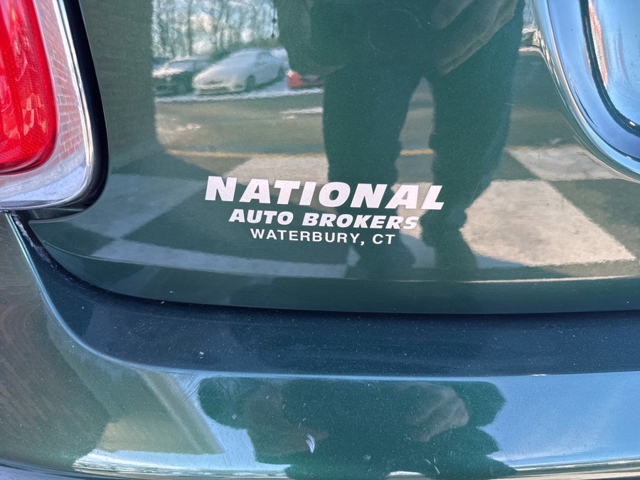 Used 2017 MINI Cooper 4-Door Hardtop image 45