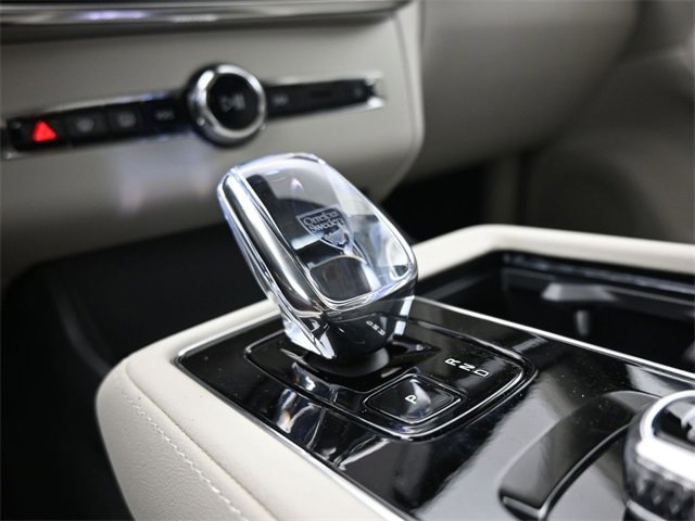 New 2026 Volvo XC90 B6 Ultra image 12