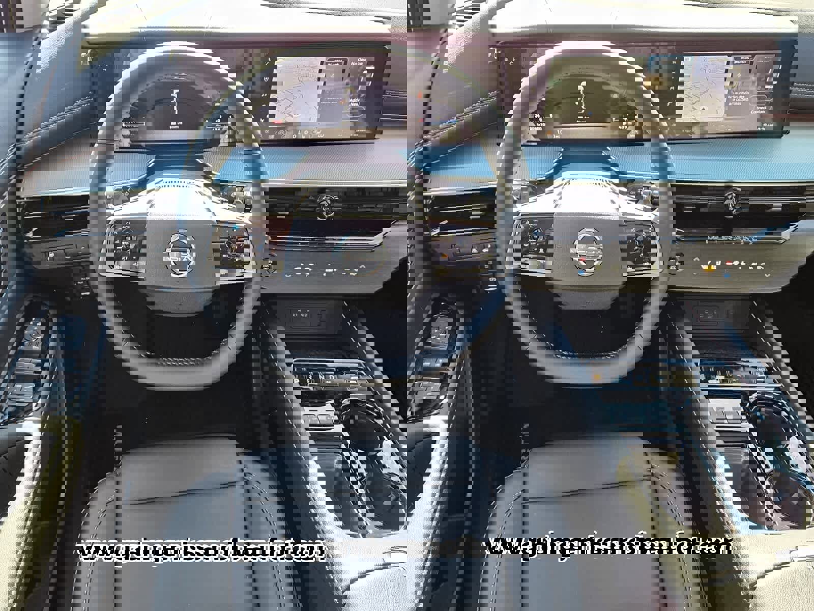 New 2025 Nissan Murano SL image 5