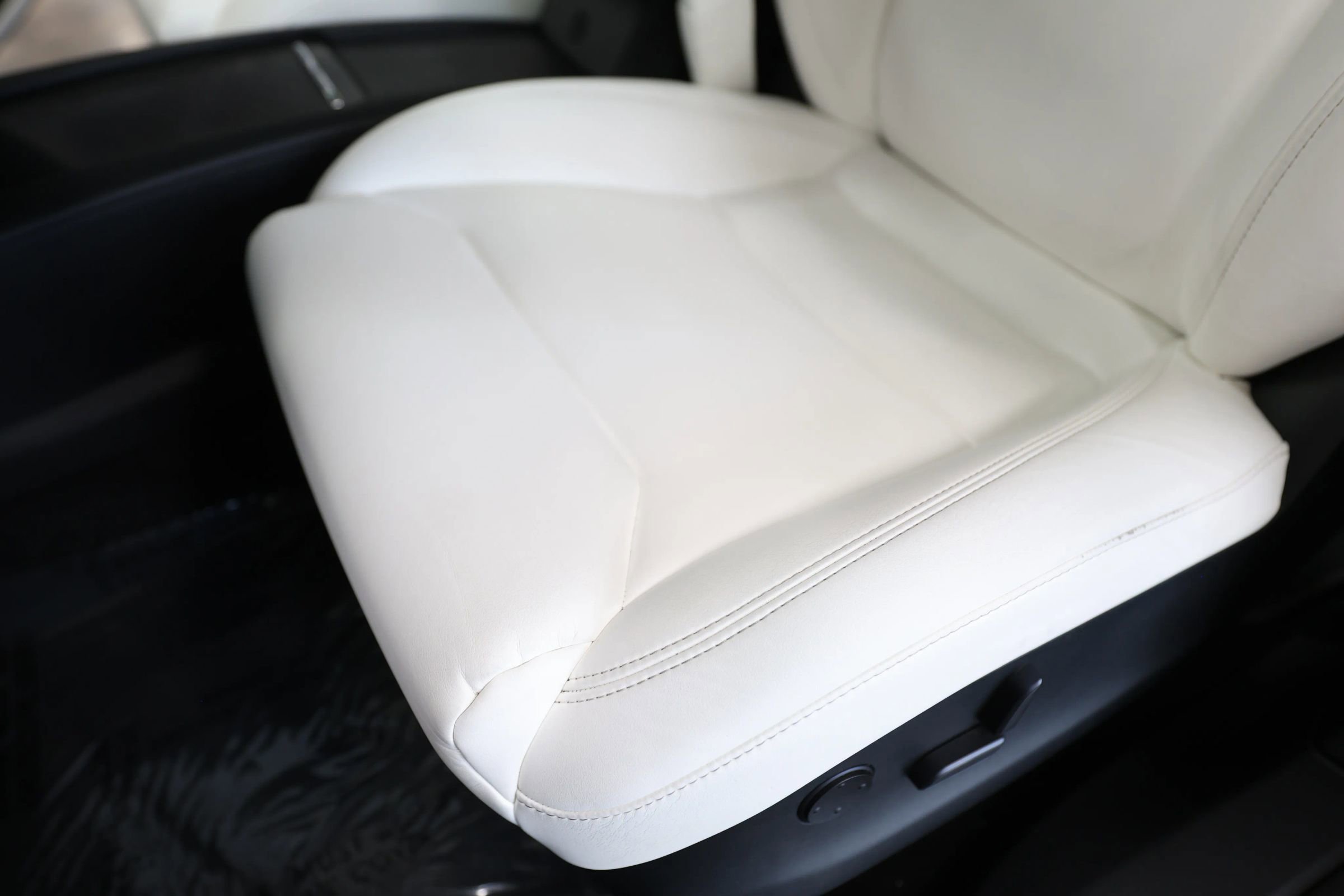 Used 2017 Tesla Model X 100D image 29