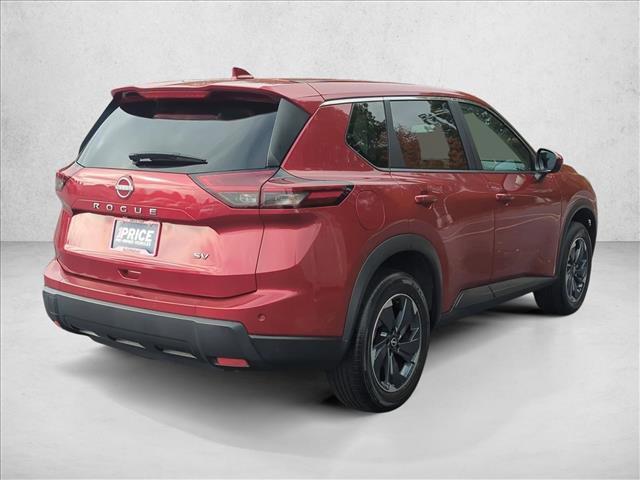 Used 2024 Nissan Rogue SV image 5