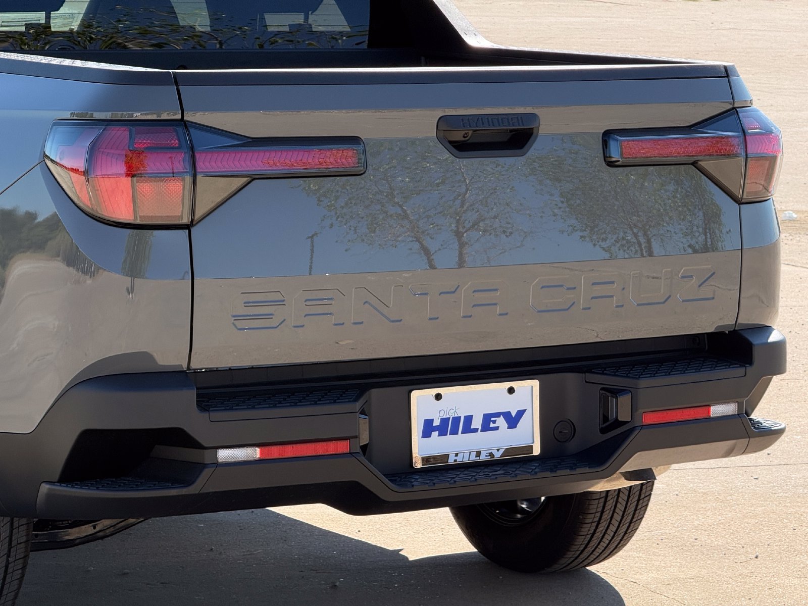 New 2027 Hyundai Santa Cruz SE FWD image 6
