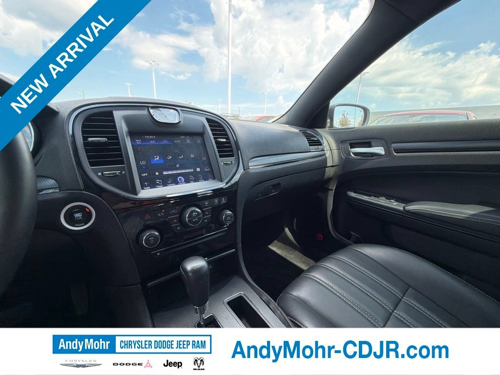 Used 2014 Chrysler 300 S w/ Light Group RWD image 25