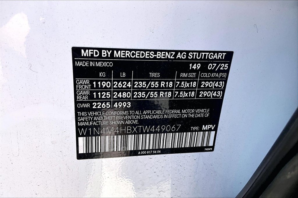 Used 2026 Mercedes-Benz GLB 250 4MATIC image 35