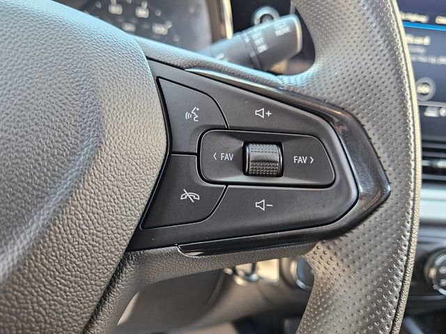 Used 2024 Chevrolet Trax LS image 23