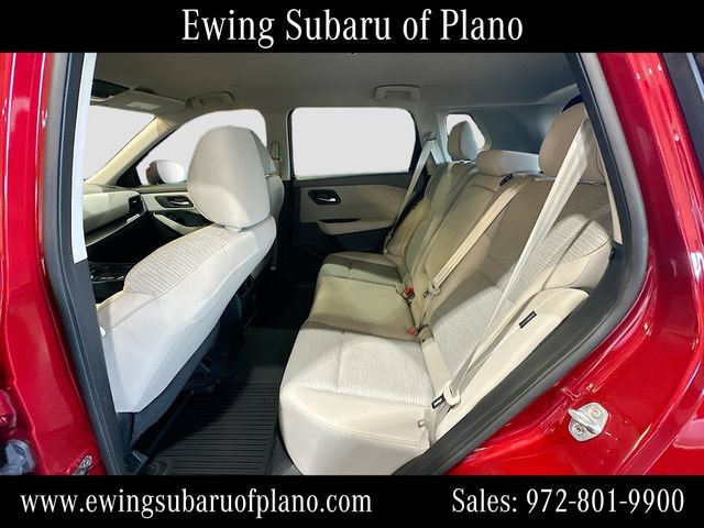 Used 2023 Nissan Rogue SV FWD image 23
