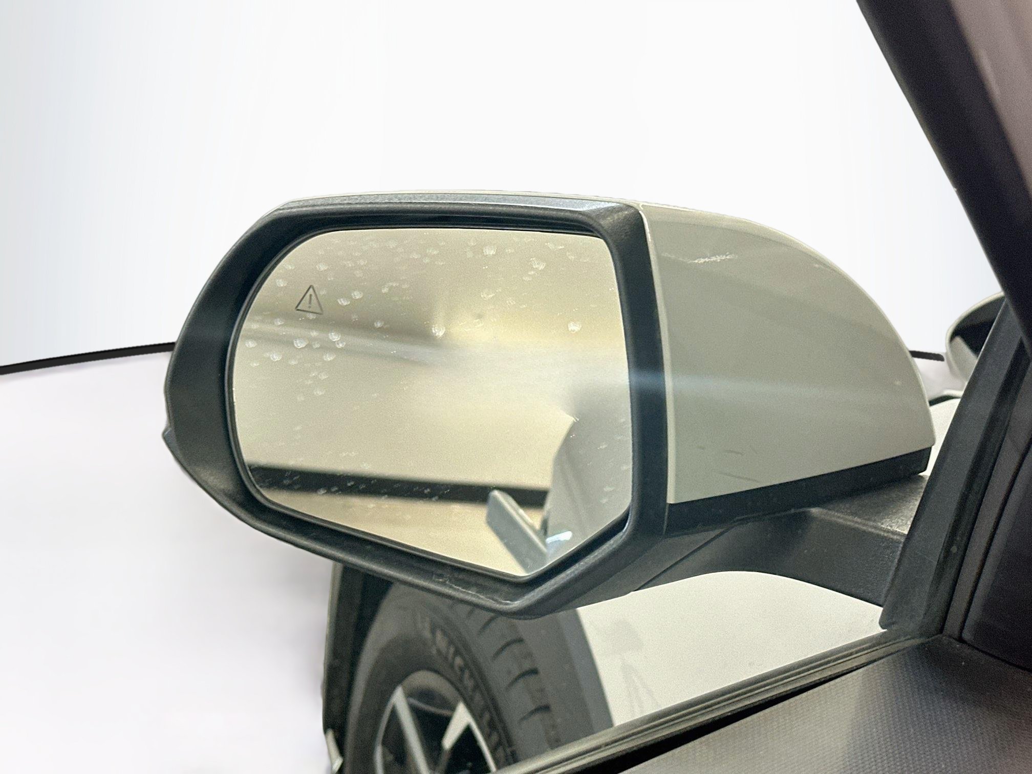 Used 2024 Hyundai Ioniq 5 SEL AWD/4WD image 16