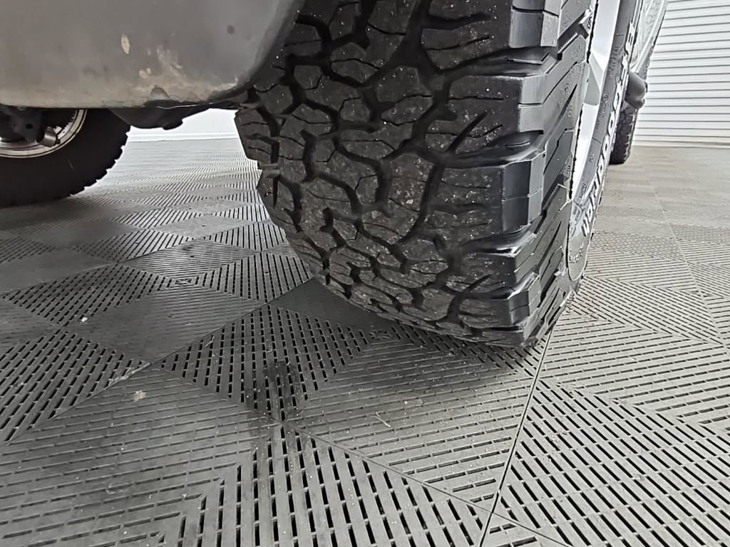 Used 2015 Toyota 4Runner SR5 RWD image 45