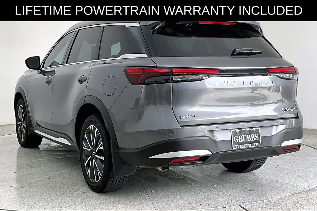 Certified 2026 INFINITI QX60 Luxe w/ Cargo Package AWD/4WD image 15