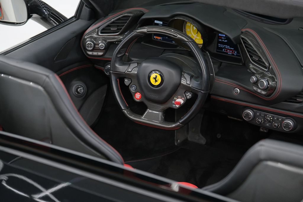 Used 2019 Ferrari 488 Spider image 43