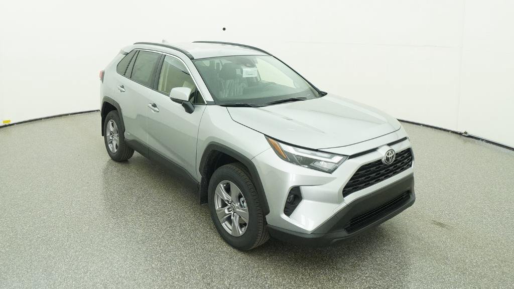 New 2025 Toyota RAV4 XLE AWD/4WD image 16