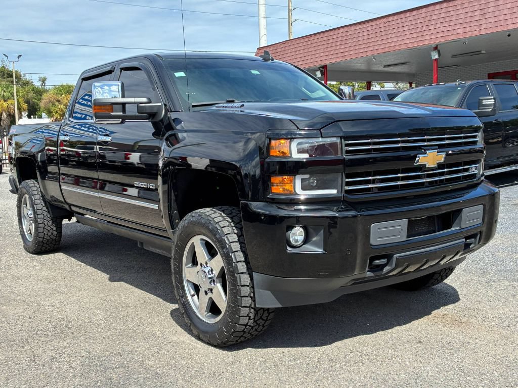 Used 2016 Chevrolet Silverado 2500 LTZ w/ Duramax Plus Package AWD/4WD image 8