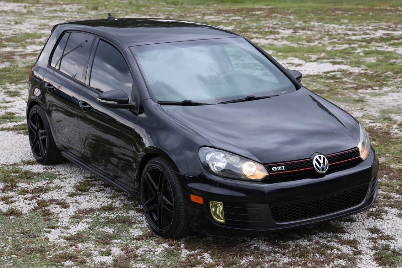 Used 2014 Volkswagen GTI Wolfsburg Edition FWD image 15