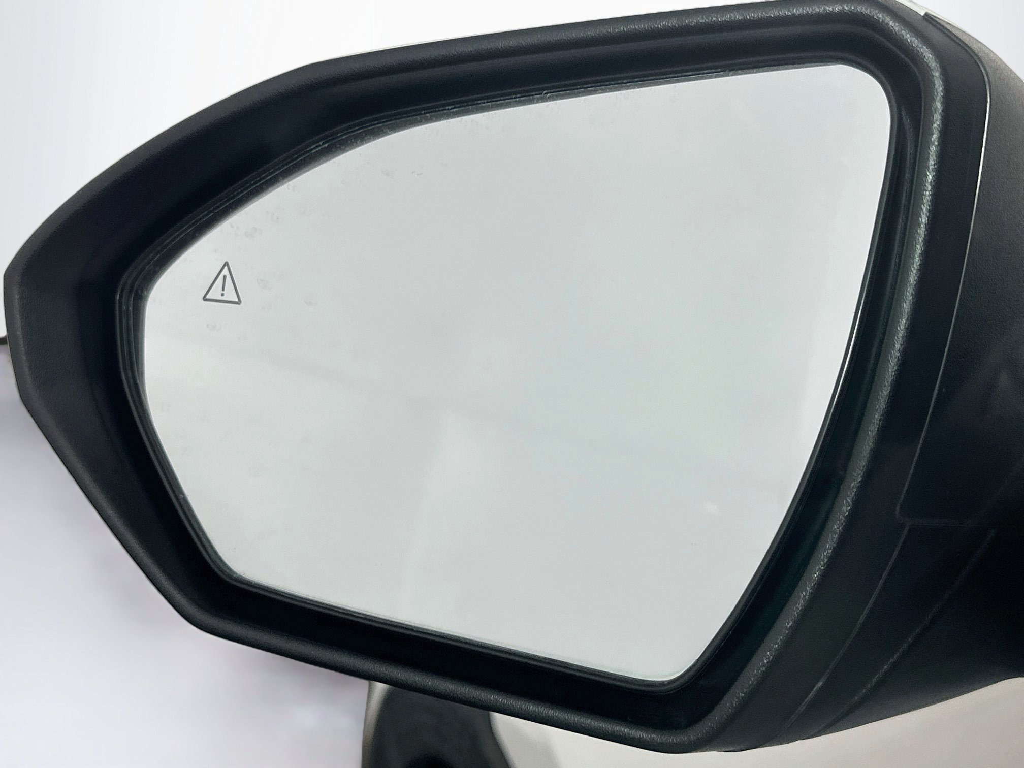 Used 2025 Hyundai Santa Cruz SEL FWD image 16