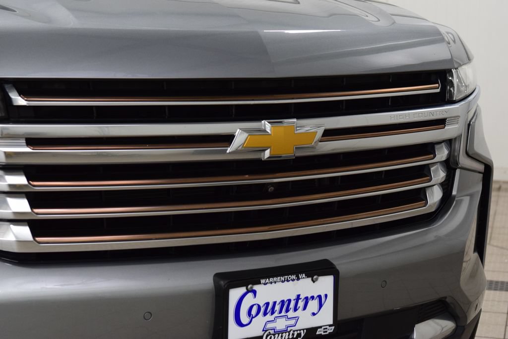 Used 2023 Chevrolet Tahoe High Country AWD/4WD image 11