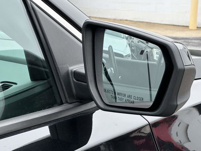 Used 2020 GMC Terrain SLE image 31