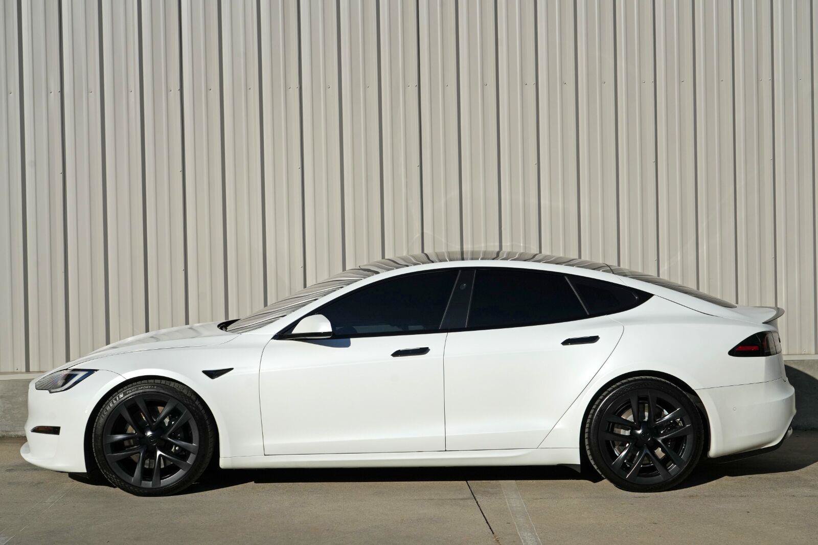 Used 2022 Tesla Model S Plaid AWD/4WD image 52