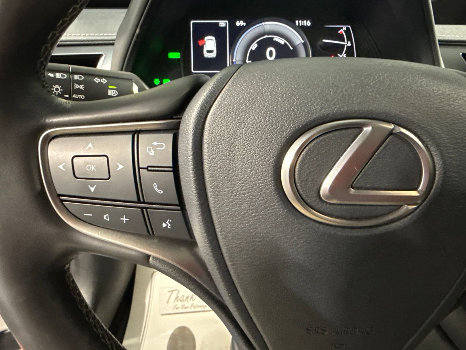 Used 2020 Lexus UX 250h w/ Premium Package AWD/4WD image 39