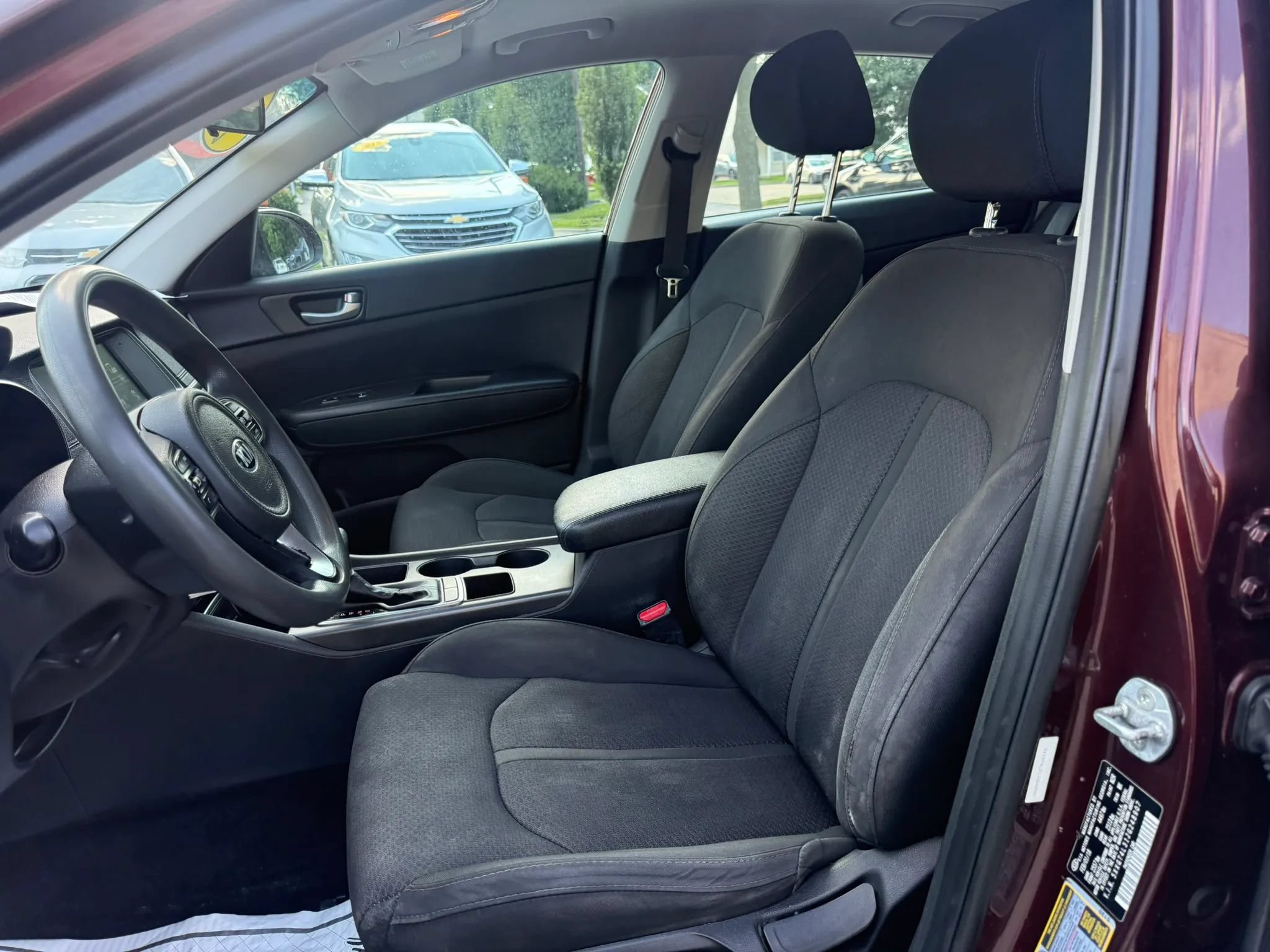 Used 2018 Kia Optima LX FWD image 11