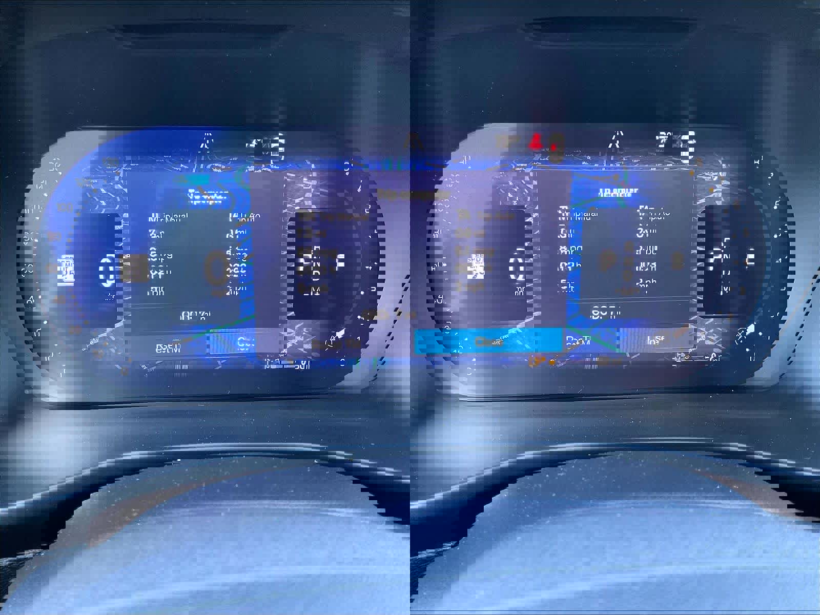 New 2026 Volvo XC40 B5 Plus w/ Protection Package Premier image 19