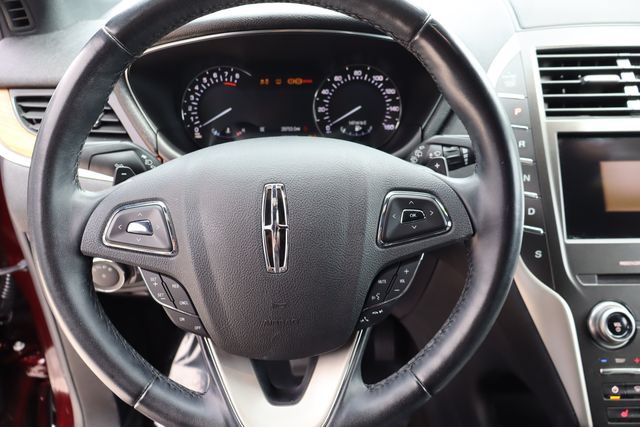 Used 2019 Lincoln MKC Select w/ Select Plus Package AWD/4WD image 33