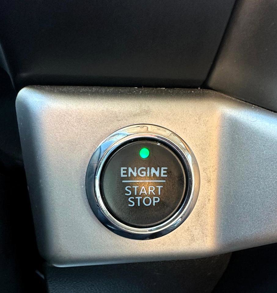Used 2023 Ford Expedition Max XLT AWD/4WD image 17
