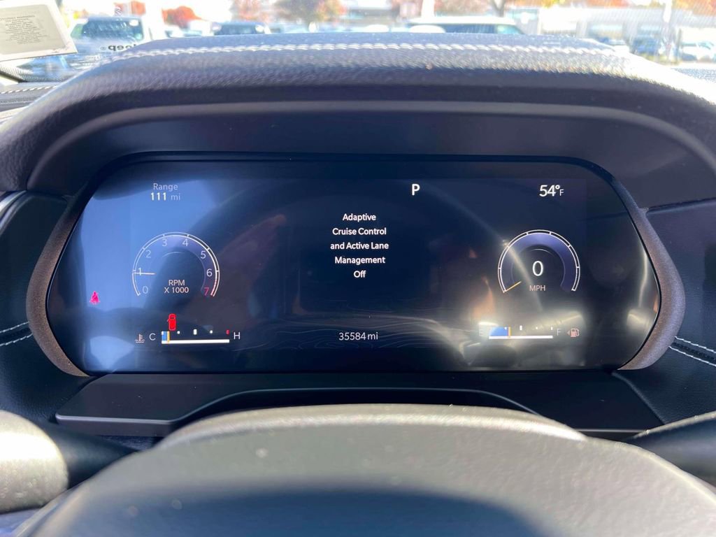 Used 2022 Jeep Grand Cherokee L Limited image 26