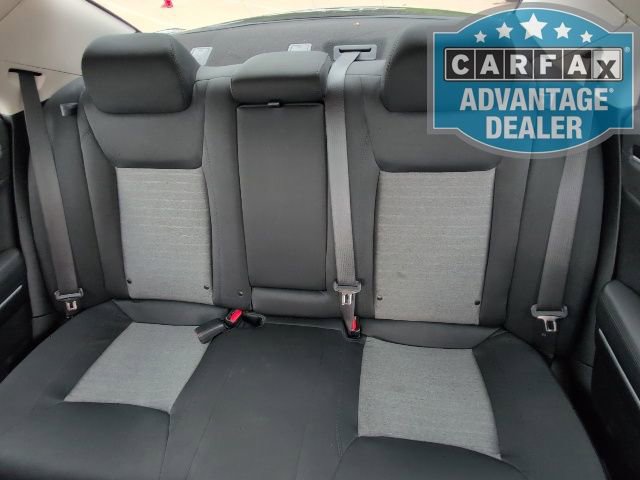 Used 2023 Chrysler 300 Touring w/ Sport Appearance Package RWD image 8