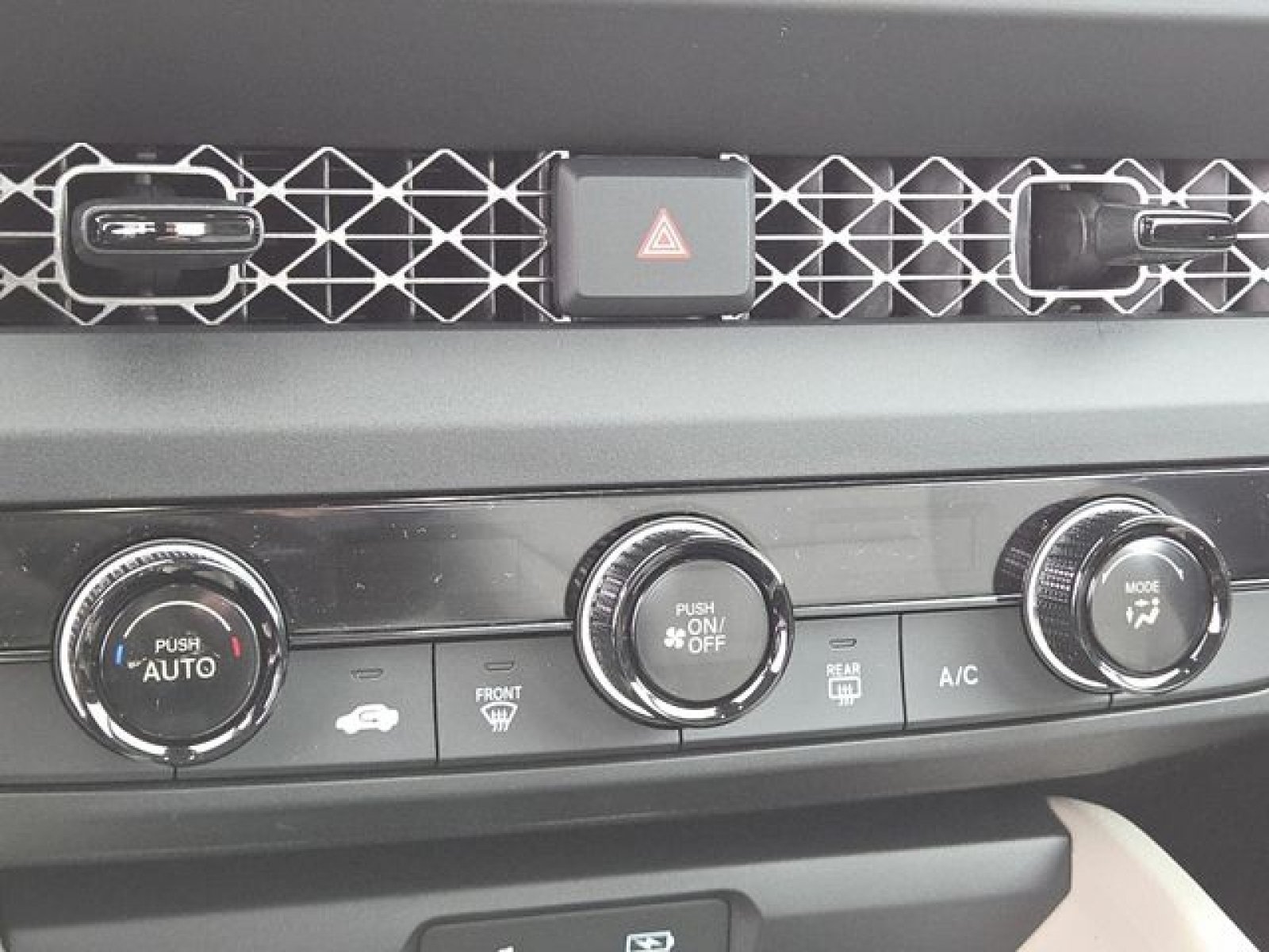 New 2026 Honda Accord LX image 28