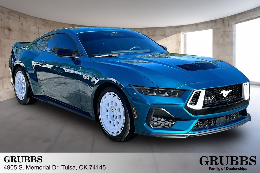 Used 2026 Ford Mustang GT Premium w/ GT Performance Package RWD image 1