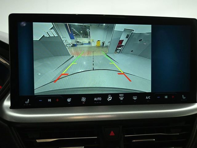 Used 2025 Ford Escape SE image 17