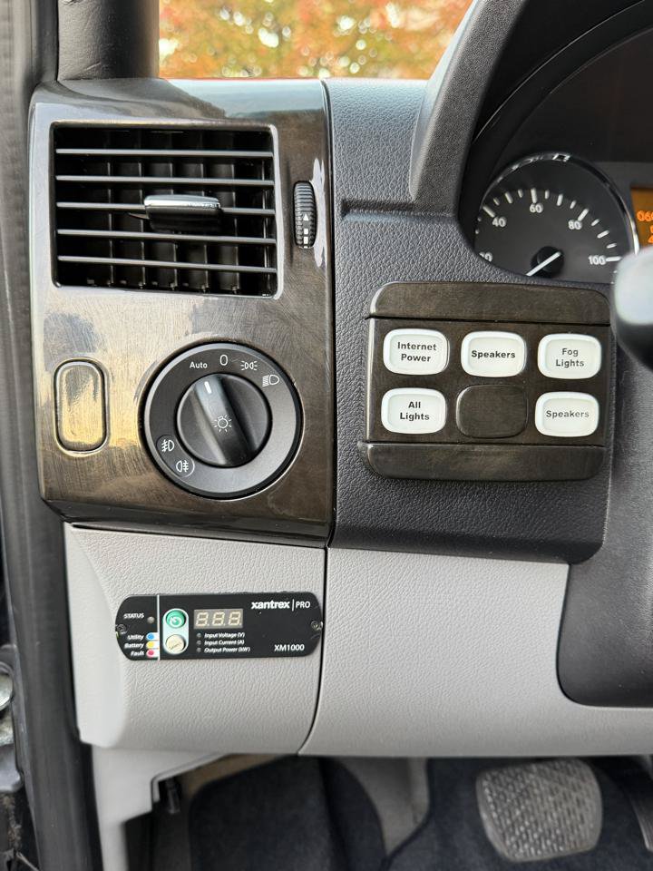 Used 2016 Mercedes-Benz Sprinter 3500 image 13