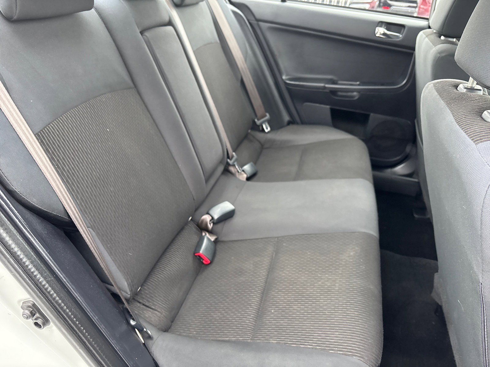 Used 2017 Mitsubishi Lancer ES image 17