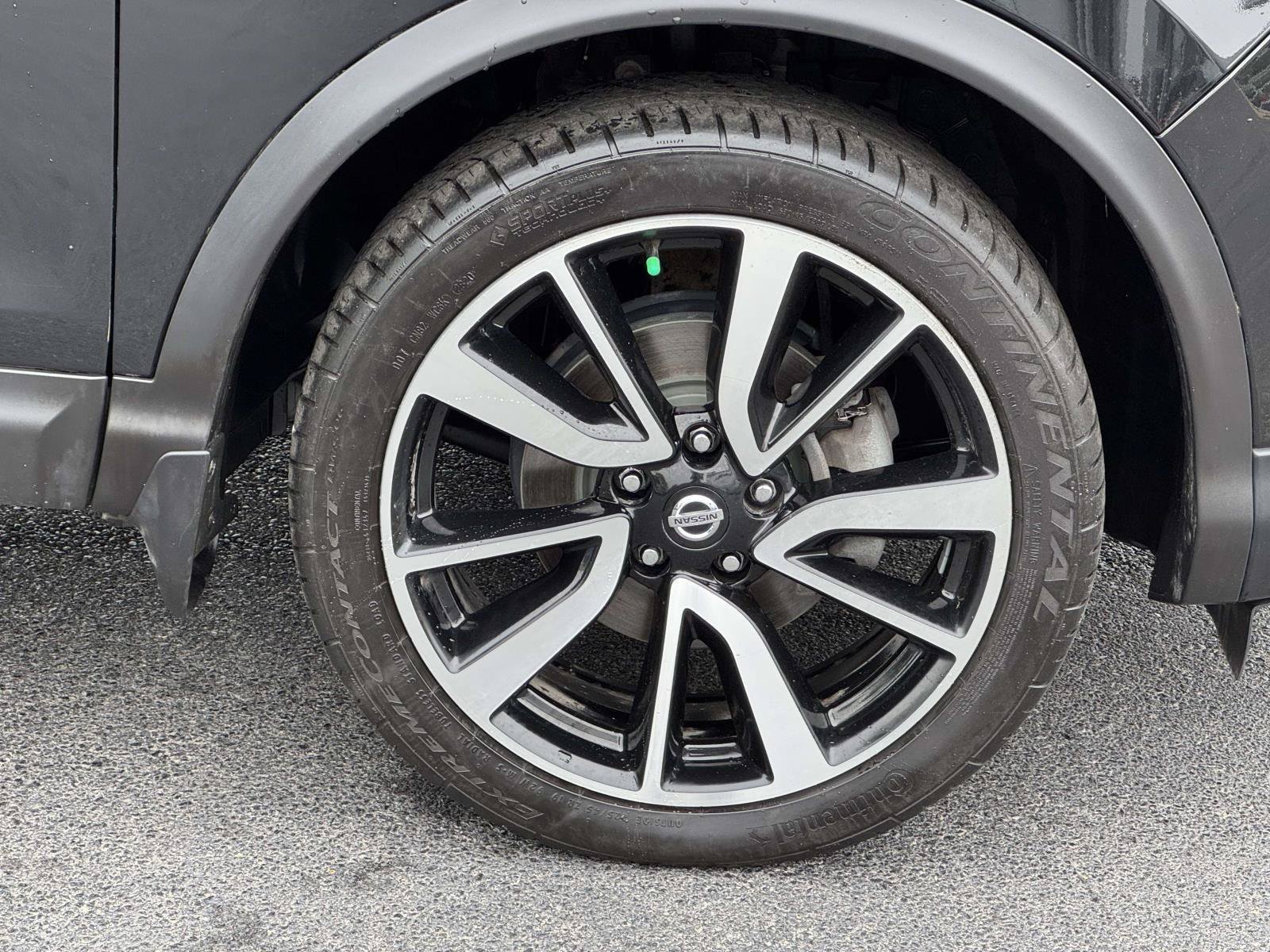 Used 2018 Nissan Rogue Sport SL w/ SL Premium Package AWD/4WD image 7