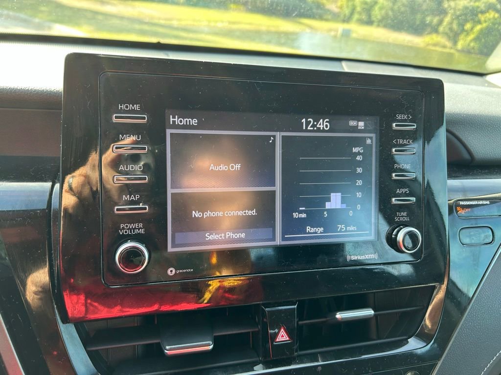 Used 2024 Toyota Camry SE image 24