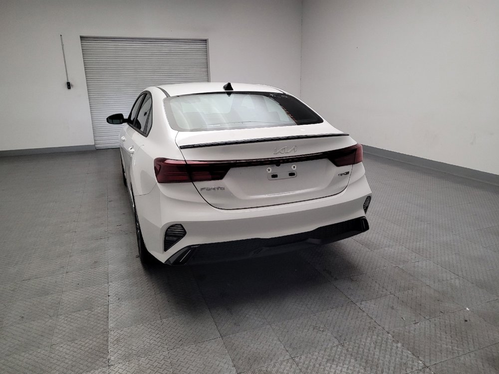 Used 2023 Kia Forte GT-Line w/ GT-Line Premium Package FWD image 6