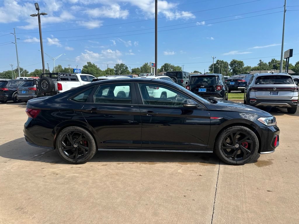 Used 2024 Volkswagen Jetta GLI Autobahn w/ GLI Black Package FWD image 4