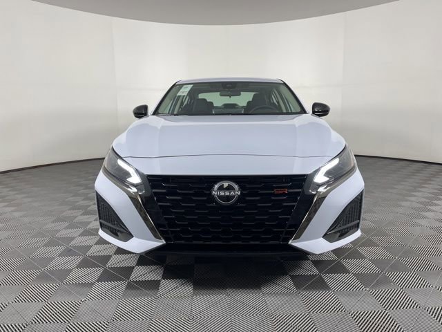 New 2025 Nissan Altima 2.5 SR w/ SR Premium Package image 3