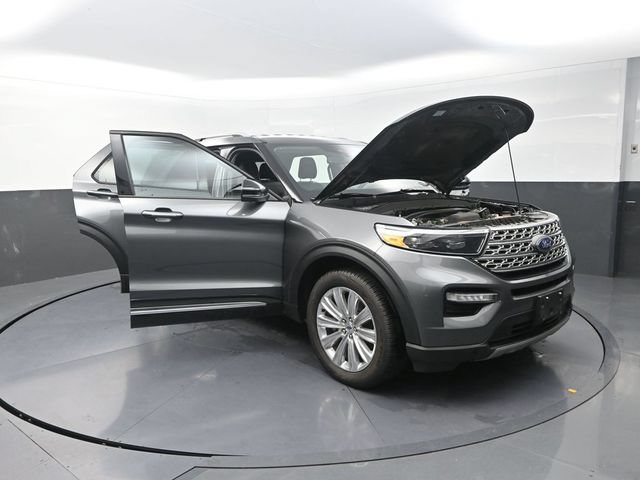 Used 2023 Ford Explorer Limited w/ Hybrid Equipment Group 310A AWD/4WD image 39