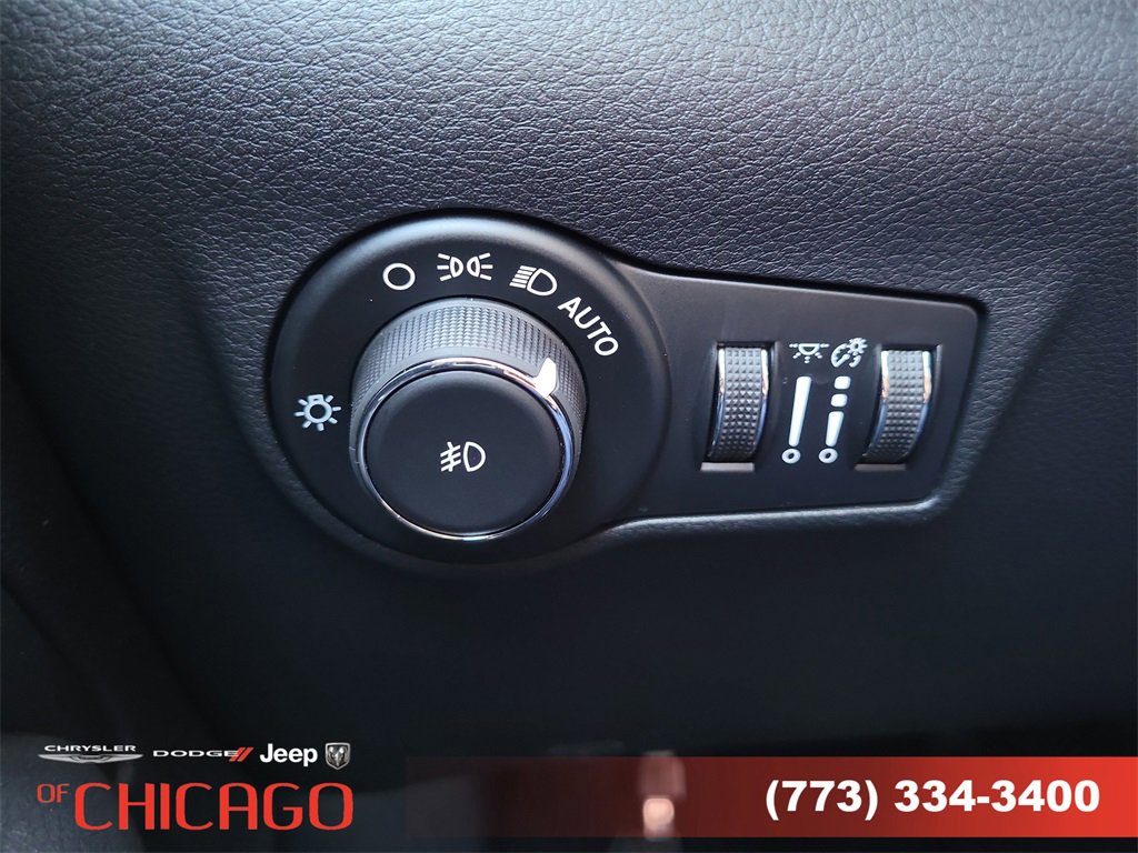 New 2026 Jeep Compass Latitude image 22